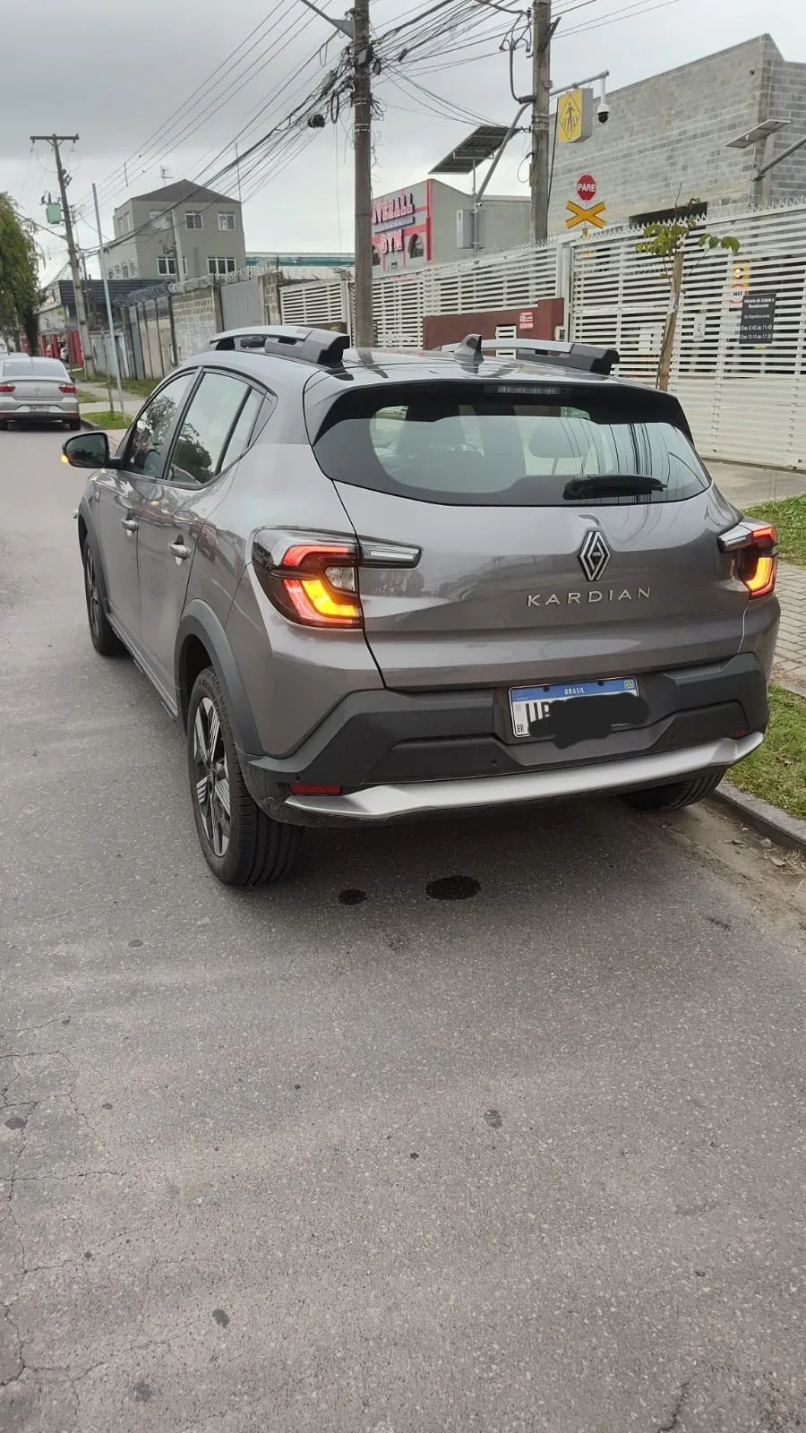 Renault Kardian Iconic 1.0 TB 12V 5p Aut. — foto 3