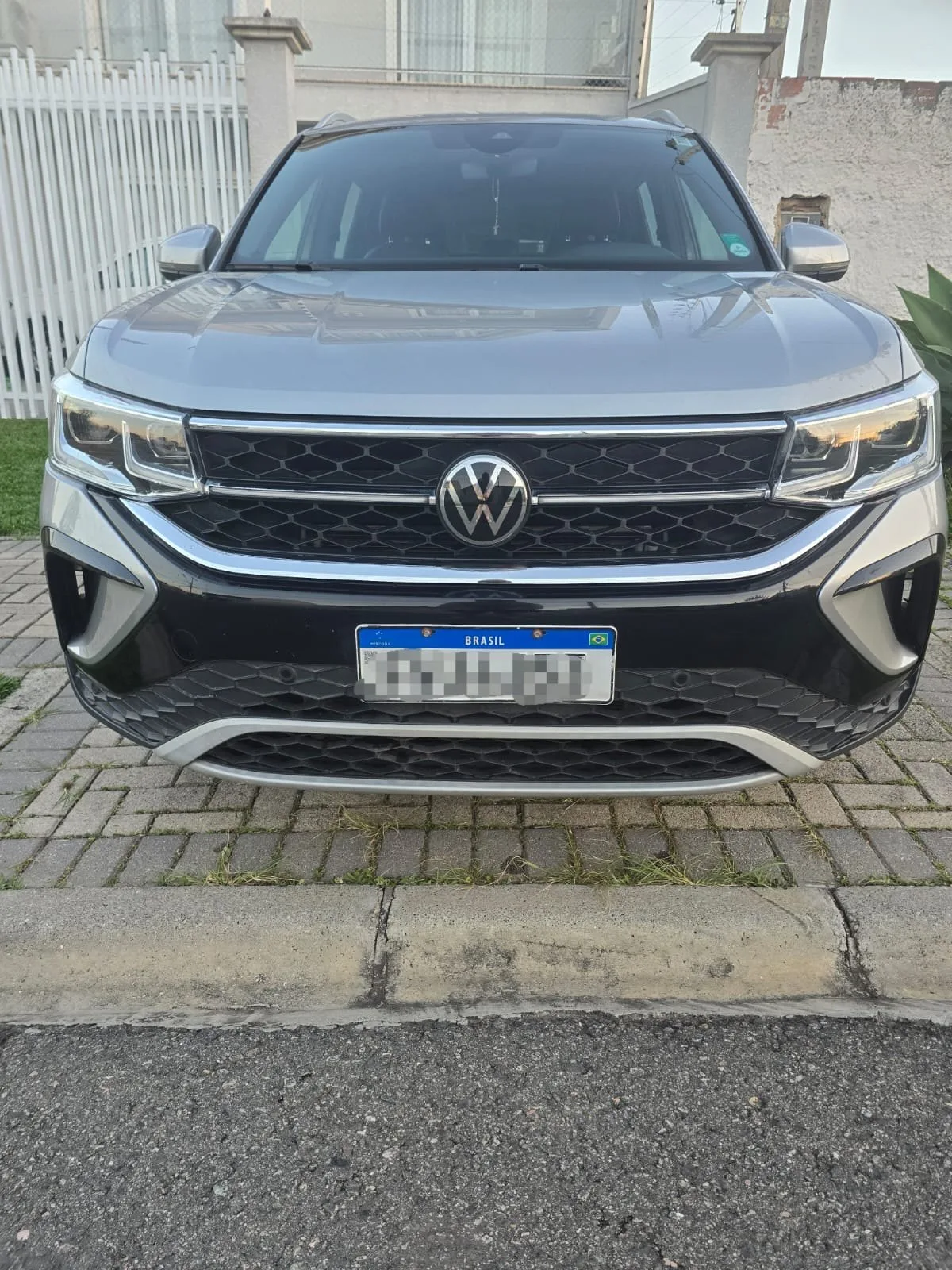 VW - VolksWagen TAOS Highline 1.4 250 TSI Flex Aut. — foto 1