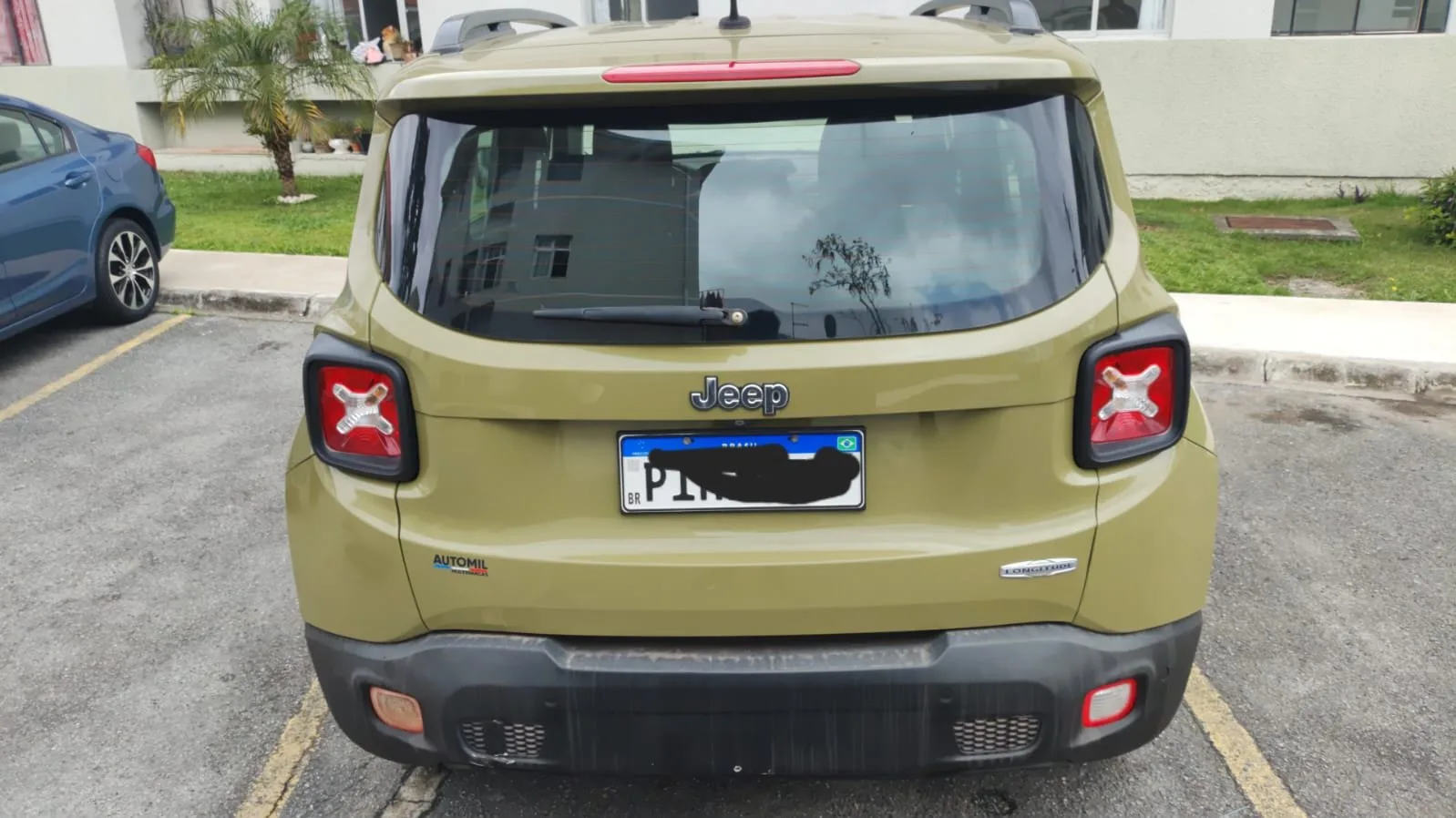 Jeep Renegade Longitude 1.8 4x2 Flex 16V Aut. — foto 2