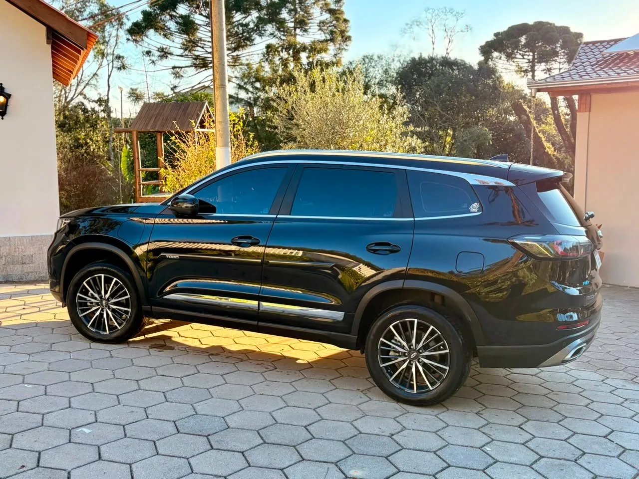 Caoa Chery Tiggo 8 PRO 1.5 Turbo (Híbrido) — foto 4