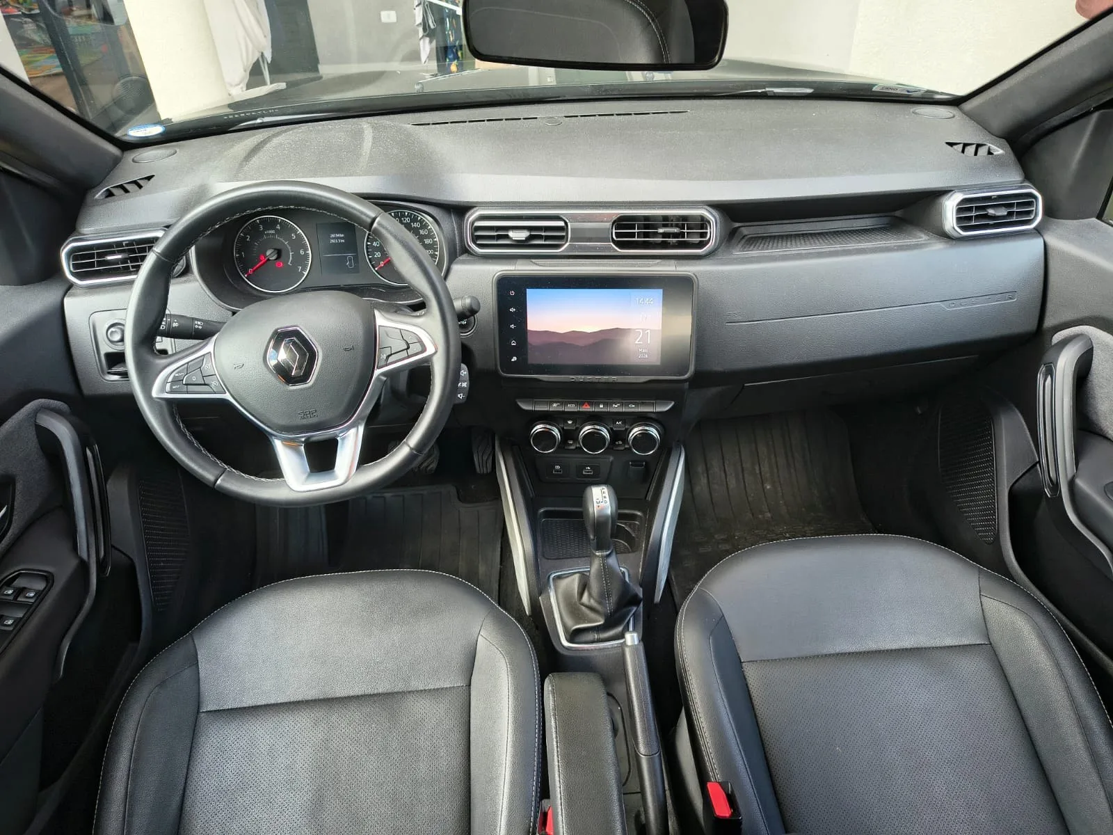 Renault DUSTER Iconic 1.3 TB 16V Flex Aut. 2024 Flex — foto 8