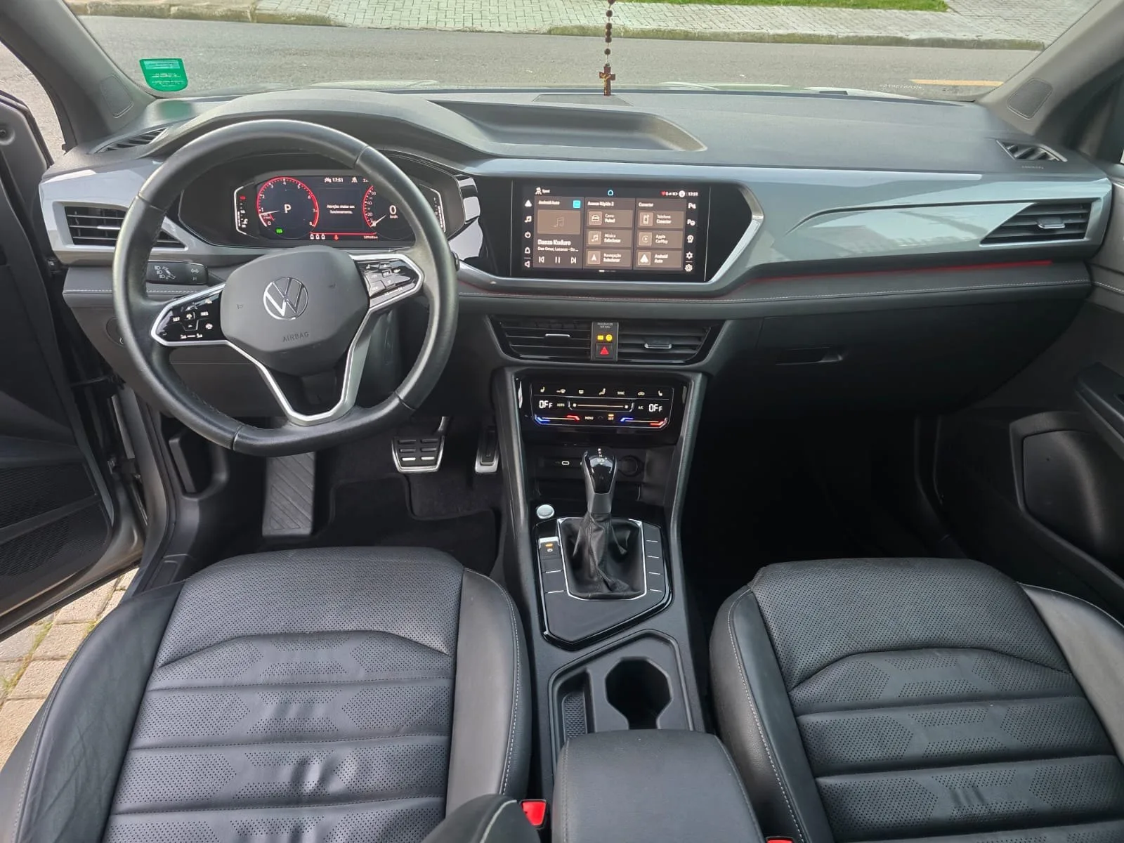 VW - VolksWagen TAOS Highline 1.4 250 TSI Flex Aut. — foto 4