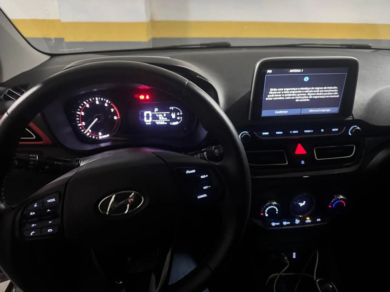 Hyundai HB20X Diamond 1.6 Flex 16V Aut. — foto 8