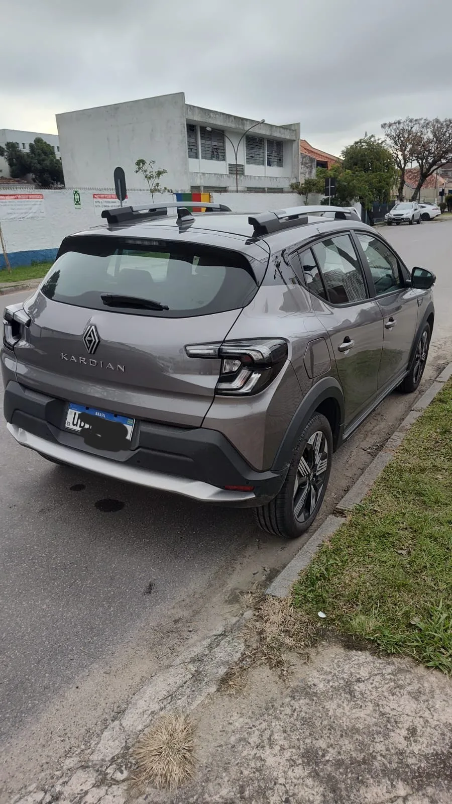Renault Kardian Iconic 1.0 TB 12V 5p Aut. — foto 4