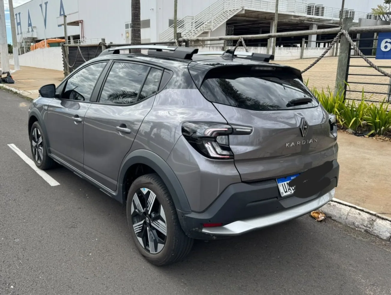 Renault Kardian Iconic 1.0 TB 12V 5p Aut. — foto 4