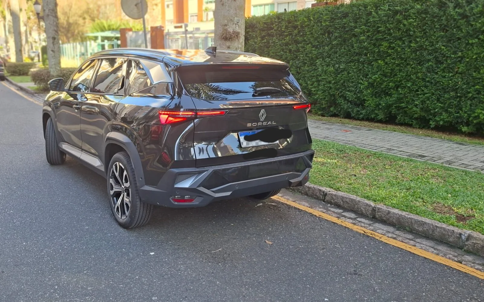 Renault Boreal Iconic 1.3 Turbo 16V 5p Aut. 2026 Flex — foto 3