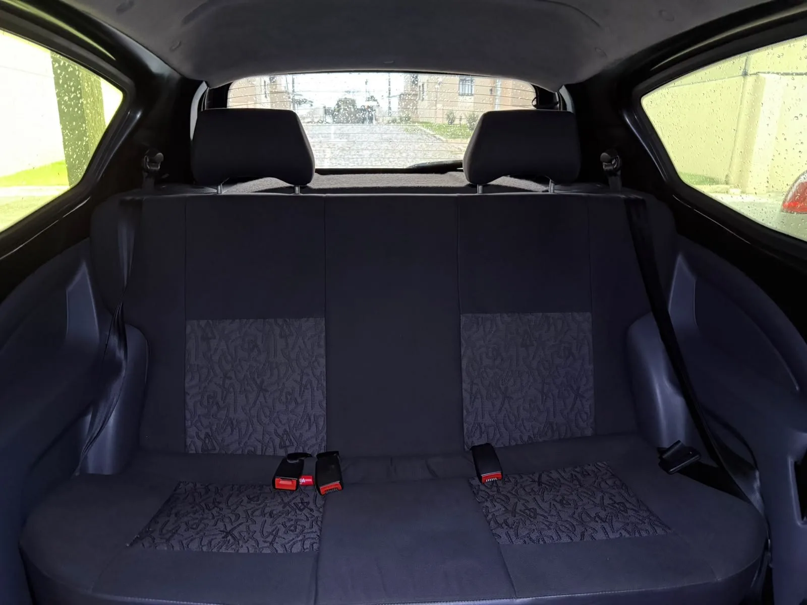 Ford Ka 1.0 8V/1.0 8V ST Flex 3p 2010 Flex — foto 6