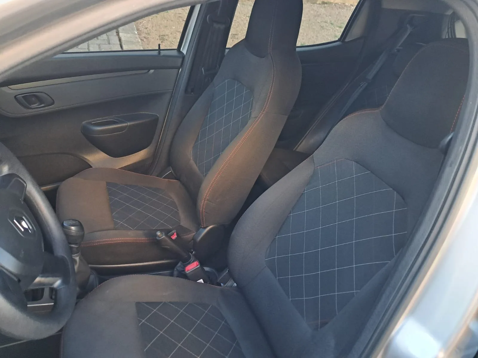 Renault KWID Zen 1.0 Flex 12V 5p Mec. — foto 6