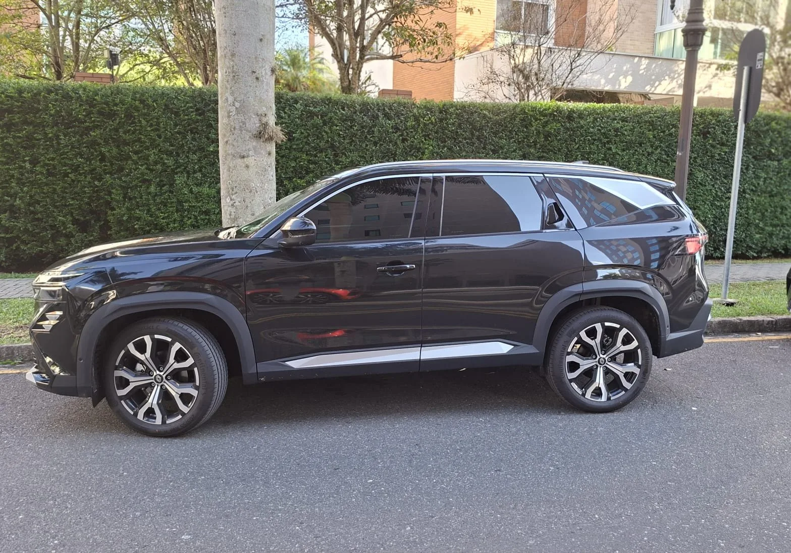 Renault Boreal Iconic 1.3 Turbo 16V 5p Aut. 2026 Flex — foto 2