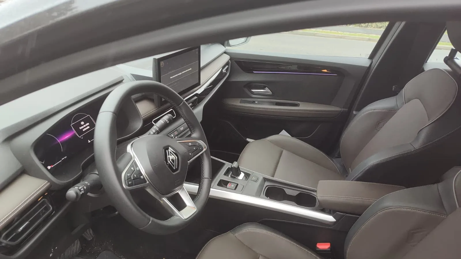 Renault Kardian Iconic 1.0 TB 12V 5p Aut. — foto 6