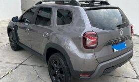 Renault Duster 1.3T Iconic 2026 com 3.400 km à venda