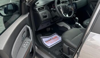 Renault Duster 1.3T Iconic 2026 com 3.400 km à venda completo