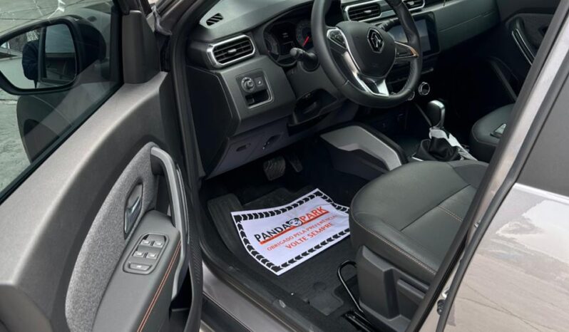 Renault Duster 1.3T Iconic 2026 com 3.400 km à venda completo